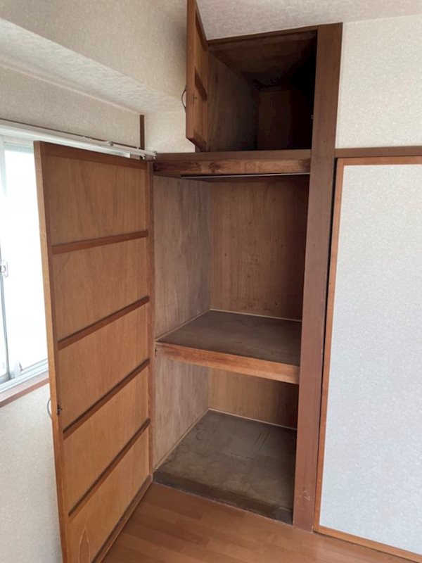 石丸マンション 収納