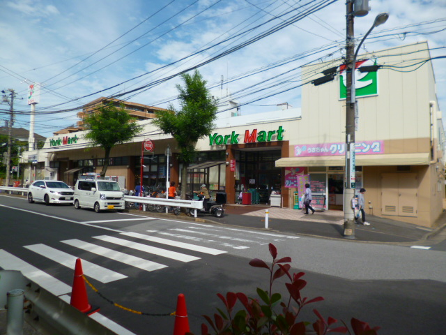 グリーンハイム ﾖｰｸﾏｰﾄ 谷津店