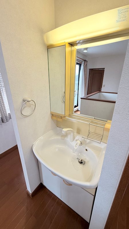 前原東6丁目戸建て 洗面所